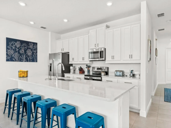 Luxury 4-Bedroom in Kissimmee- Perfect Family Getaway